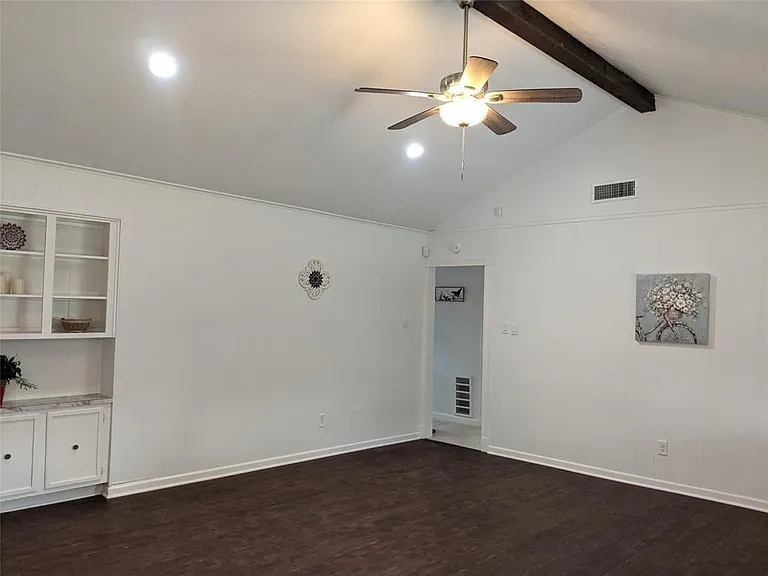 13114 Gina St — Photo 4