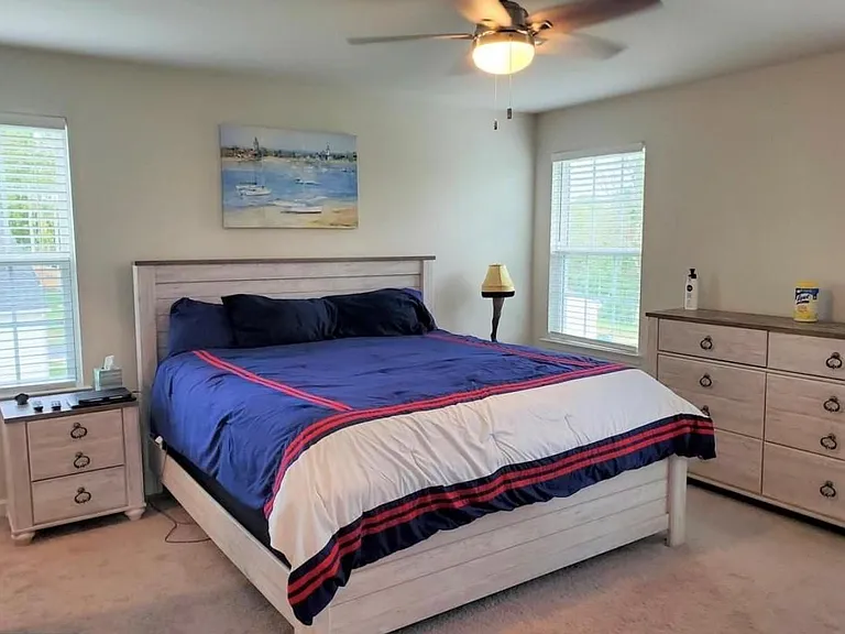885 Keswick Dr — Photo 6