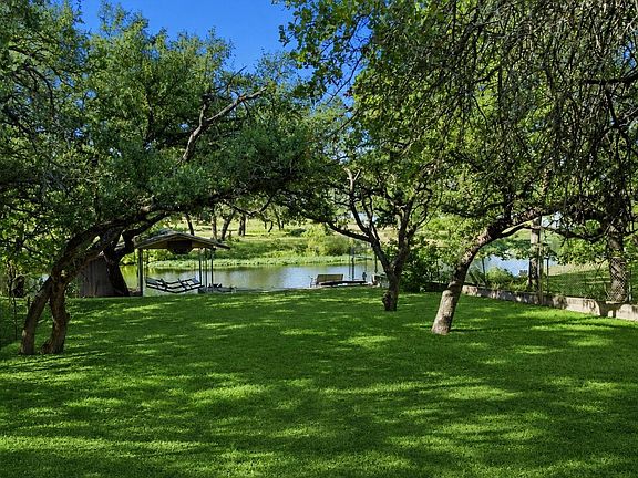 2nd image of 139 Pecan Road