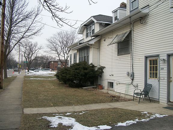 4th image of 229 S Yale Ave