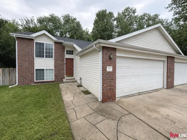 218 Irving St, Lincoln, NE 68521