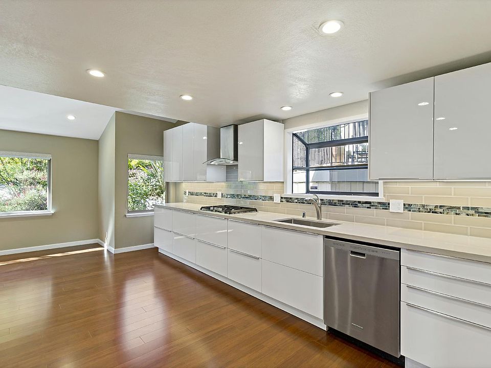 Kitchen - New Cabinets and Stone Countertop