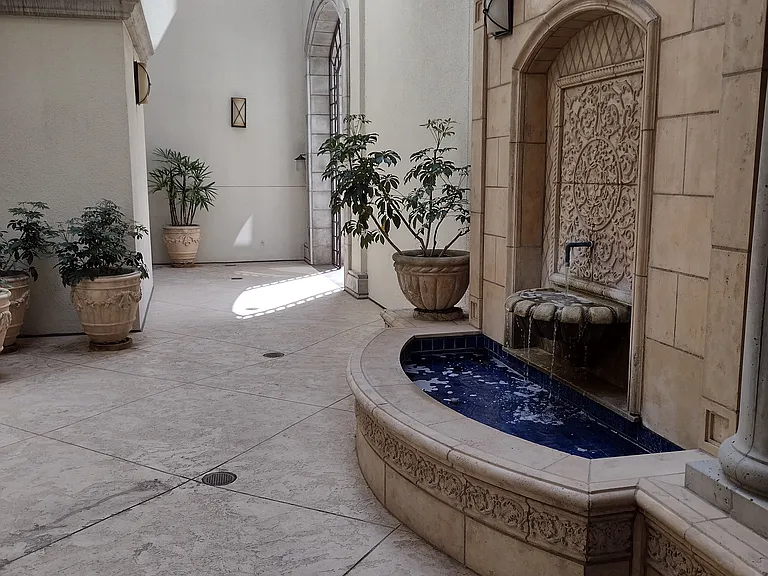 620 State St #216 — Photo 23