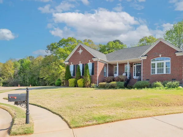 806 Hartscove Ct, Boiling Springs, SC 29316