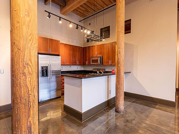 3rd image of 400 Mills Ave Unit 318