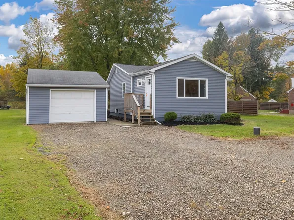 6929 Station Rd, Erie, PA 16510