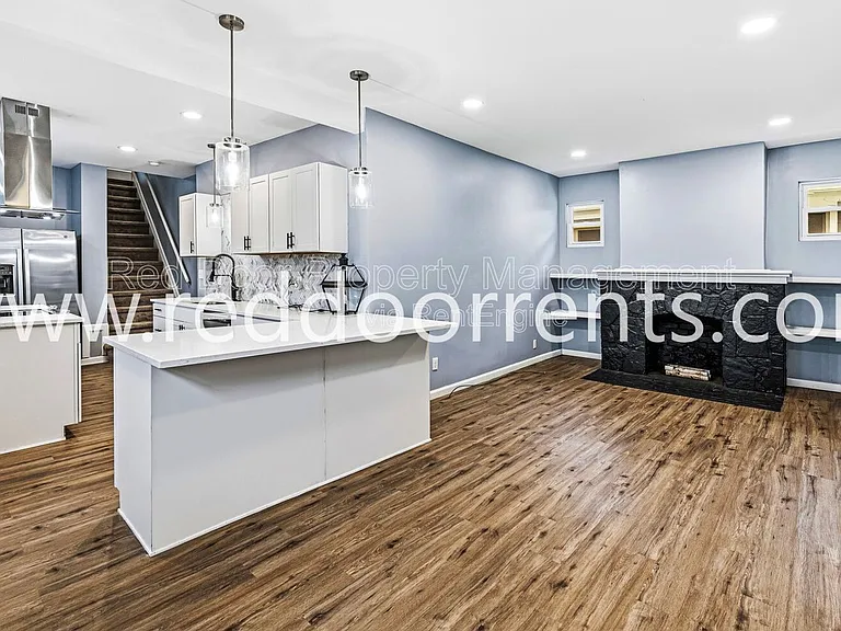 3146 Broadway St — Photo 9