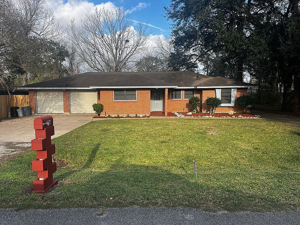 1st image of 712 David Ave