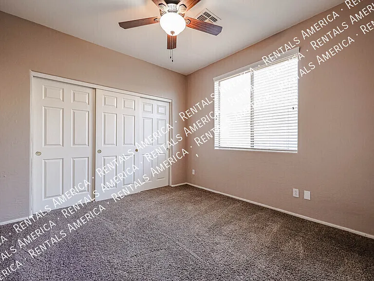 16869 S 30th Ave — Photo 30