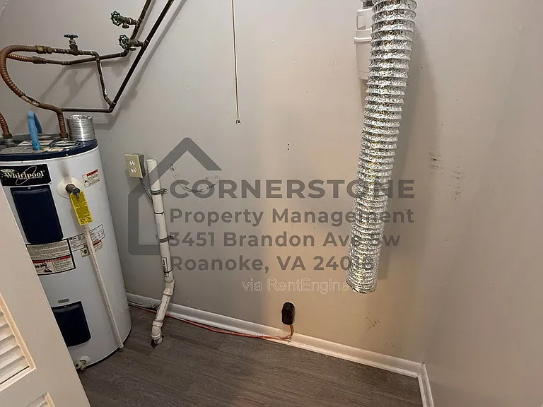 6500 Carefree Ln #12 — Photo 7