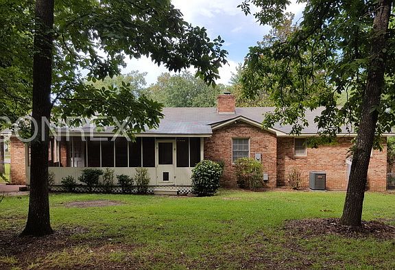 4th image of 7808 Charles Towne Dr