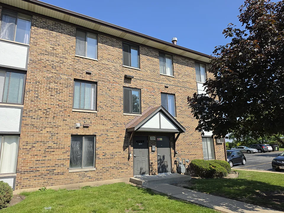 225 Gregory St #10