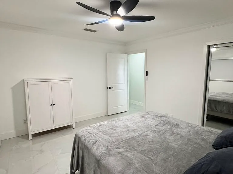 5407 Rosemont Ave — Photo 9