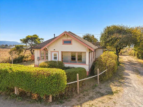 2701 Bay School Rd, Arcata, CA 95521