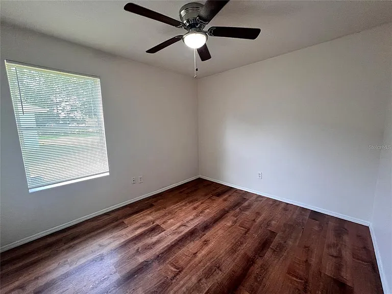 4 Prospect Ln #A — Photo 5