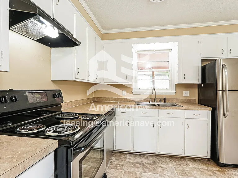 1398_005_kitchen_6.jpg