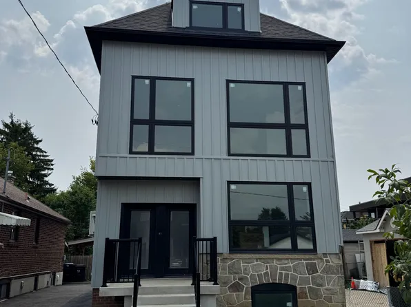 99 Ypres Rd, Toronto, ON M6M 1P2