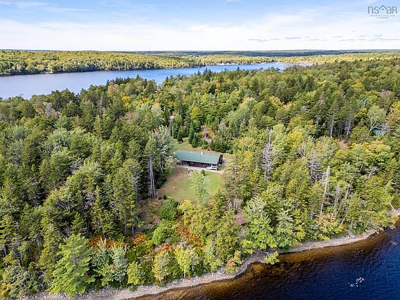 3rd image of 393 Mink Lake Dr