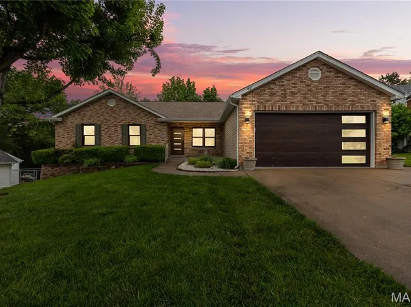 37 Ashford Pl, Festus, MO 63028