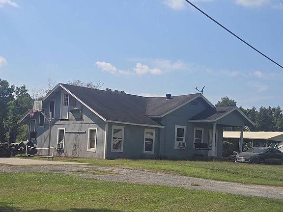 3rd image of 255 Cardinal Dr