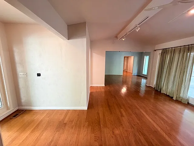 2406 W 10th Ave — Photo 6