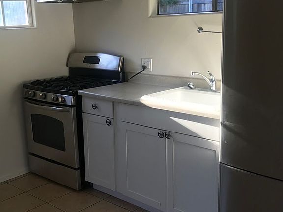 3rd image of 11710 N Ventura Ave #B