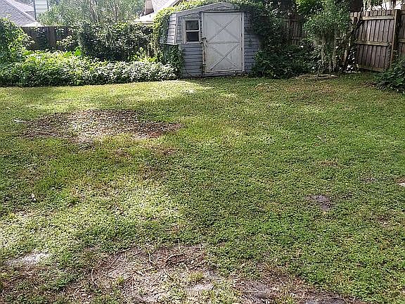 3rd image of 1260 Hickory Cove Ln