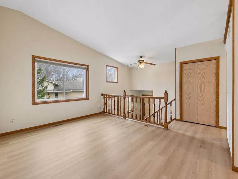 3645 Lyric Ave — Photo 2