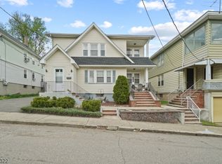 10 N 12th St FLOOR 2, Hawthorne, NJ
