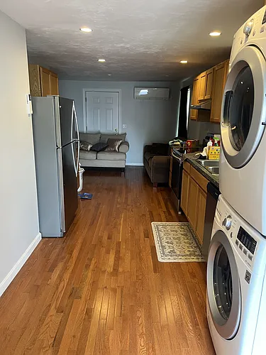 159 Pleasant St Photo 1