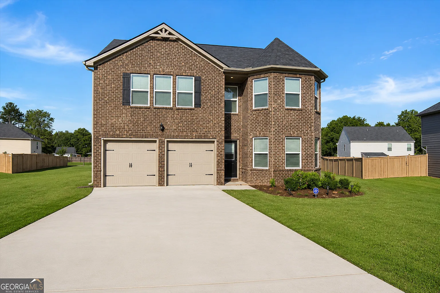5 bed, 3.0 bath, 2392 sqft, $3,150 — Photo 1