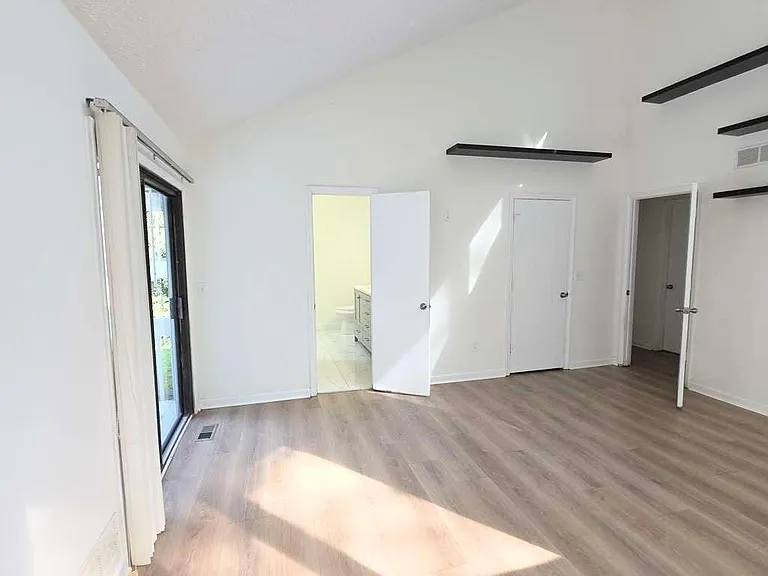 1411 E Shiloh Trl NW — Photo 9