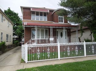 13432 244th St, Rosedale, NY 11422