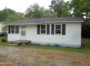 3104 Poole Rd, Kinston, NC 28504
