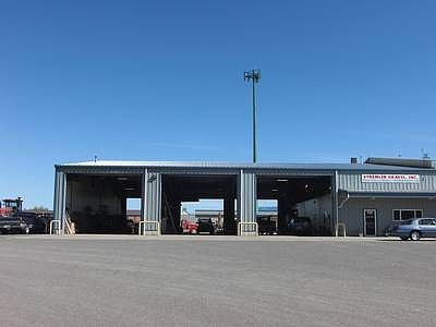 2nd image of 250 Bay Lyn Dr