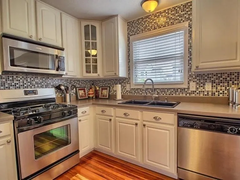8854 Emerald Hill Dr — Photo 9