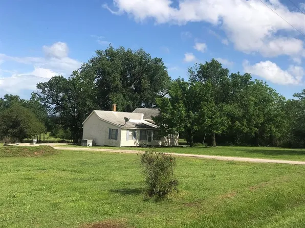 7087 SW 10th St, Columbus, KS 66725