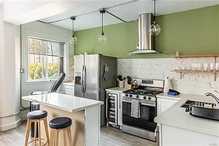 2nd image of 360 Ocean Blvd #204