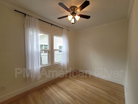 4th image of 2684 Harkness St