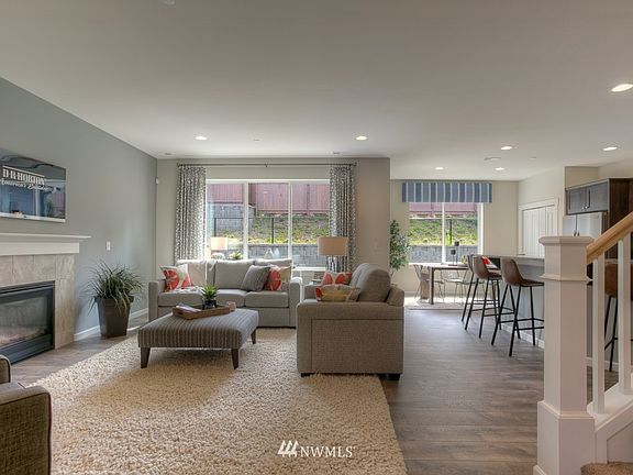 4th image of 4808 51st Avenue Ct W #2033