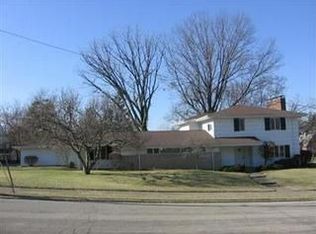 100 Eaton Dr, Middletown, OH 45044