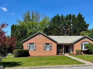 654 Treys Dr, Winchester, VA 22601