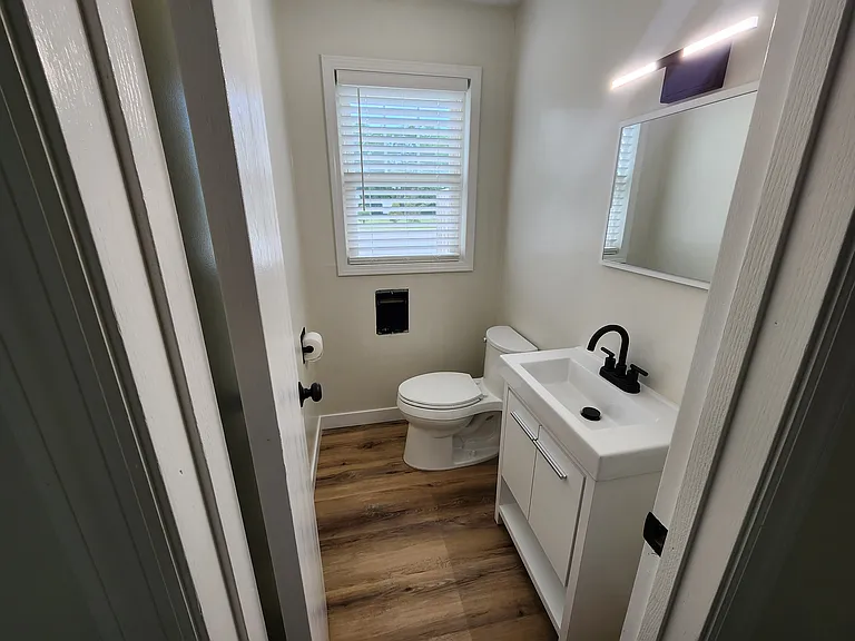 Half Bath alternate view
