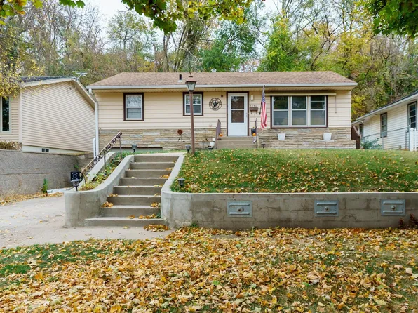 3240 Jennings St, Sioux City, IA 51104