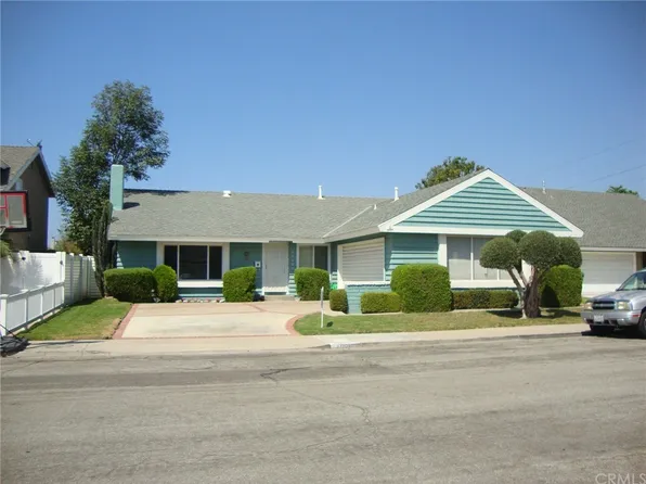21301 Bulkhead Cir, Huntington Beach, CA 92646