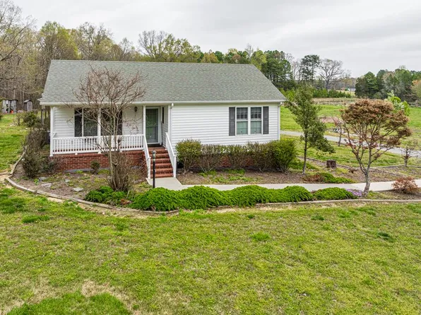 3011 Macdonald Rd, Scottsburg, VA 24589