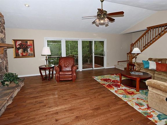 2nd image of 4644 Forest Valley Dr