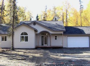 8615 S Yankee Cir, Wasilla, AK 99623