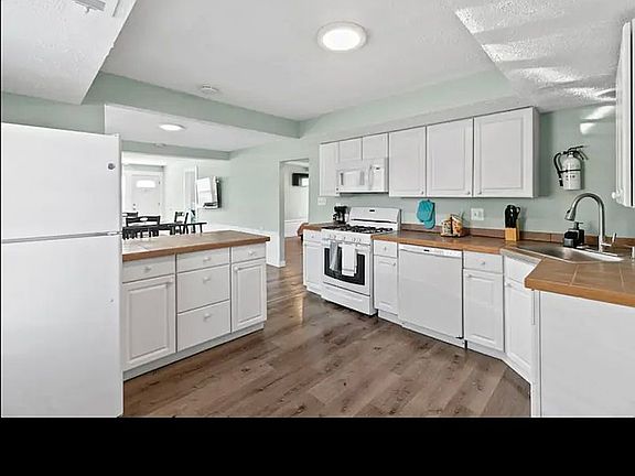 5th image of 934 Haven Ave