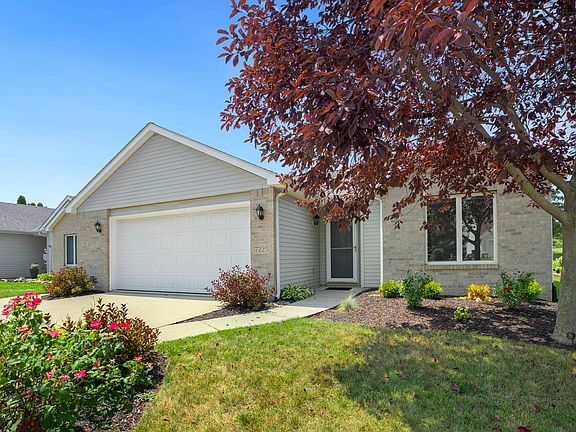 3rd image of 7225 Lismore Ln